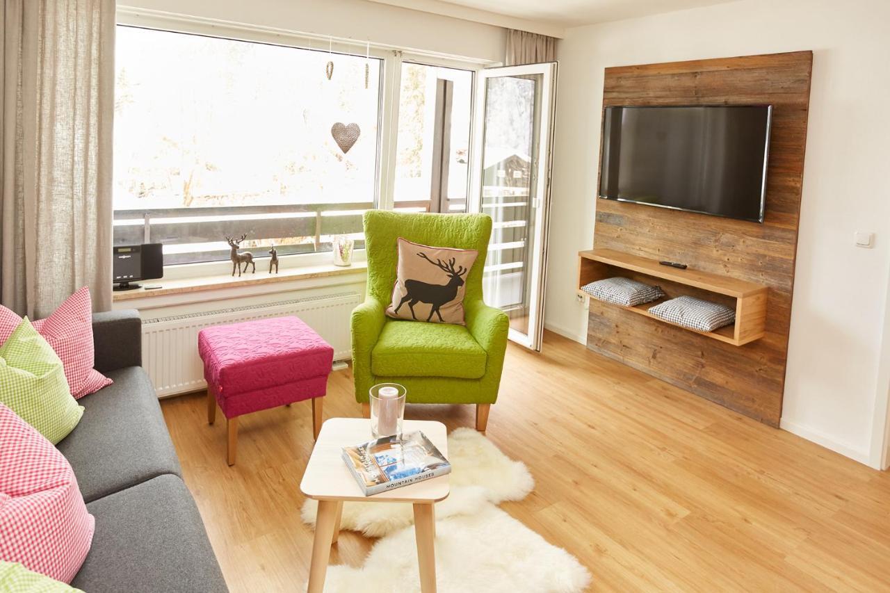 Ferienwohnung Kraus Tiefenbach bei Oberstdorf Værelse billede